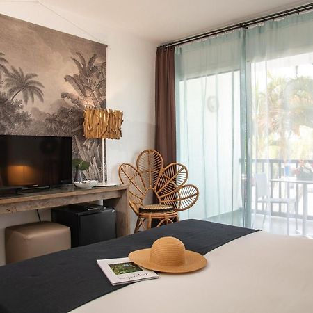 Bwa Chik Hotel & Golf Saint-Francois  Ngoại thất bức ảnh