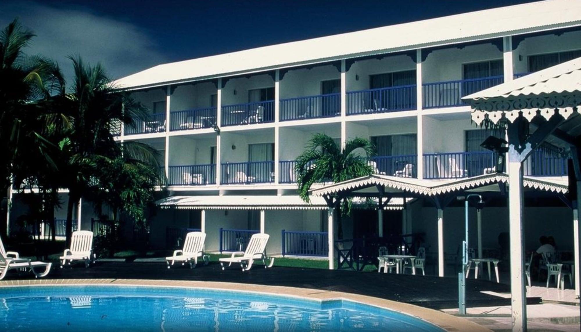 Bwa Chik Hotel & Golf Saint-Francois  Ngoại thất bức ảnh